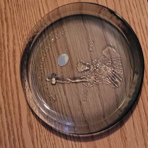 Tiara statue of Liberty plate